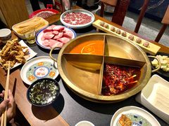 -沸炉重庆老火锅(军事博物馆店)