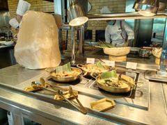 -圣丰索菲特·2 On 988 Café 自助餐厅