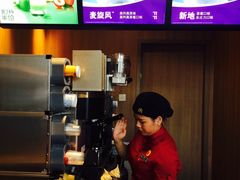 -麦当劳(中山大道中店)