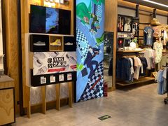 -VANS(三里屯太古里店)