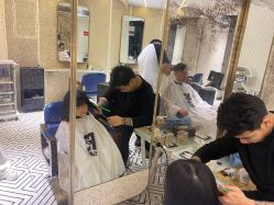 -PE SALON