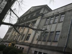 -上海市第八中学