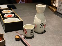 -铭牛烧肉·和牛海鲜自助(高新月牙湖店)