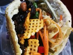 -三兄弟高炉烧饼