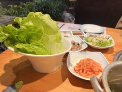 -唯成•韩国炭火烤肉 유성고기