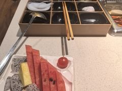 -海底捞火锅鲜切牛肉主题店(长寿路店)