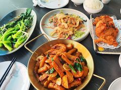 -萃华海鲜阁大排档(五四广场店)