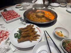 -盛源川香鱼火锅(西小区总店)