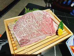 -山川小町·极番烧肉(新地假日广场店)