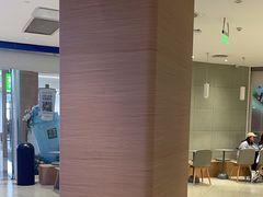 -奈雪的茶(亨特国际广场店)