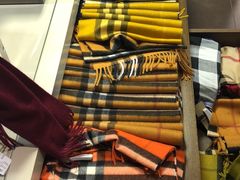 -巴宝莉工厂店/折扣店(工厂店)