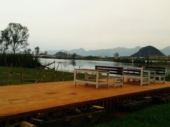 -夏屿湖畔.落日湖景餐厅(普者黑景区店)