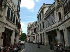 -海口骑楼小吃街