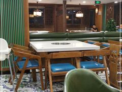 大堂-土连锅·现熬养生汤锅(梁家巷店)