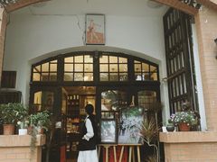 -良友书坊(安徽路店)