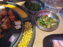 -三国惹火烤肉·中日韩烤肉集合店(百草路店)