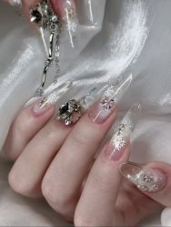 -Fanni美甲美睫皮肤管理