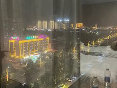 -库车国际酒店(火车站东湖公园店)