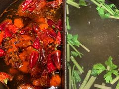 草本鸳鸯锅-盡膳口福跷脚牛肉火锅(合生汇购物中心店)