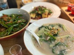 荔浦芋头焖小白菜-桂小厨广西菜(印象城店)