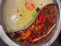 -沸炉重庆老火锅(军事博物馆店)