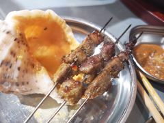 -围炉肉舍•炭烤活鳗•丹东海鲜烤肉(步行街店)