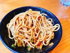 热干面-莲餐厅·湖北菜·藕汤是头牌(愚园路店)