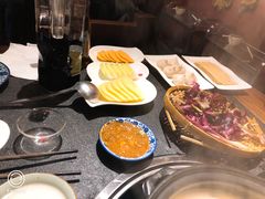 -大匠工房古船木艺术餐厅·猪肚鸡专门店(长白仙岛店)