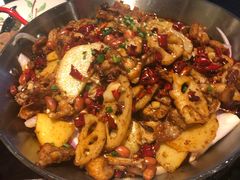 -阿财老铺·老蚌埠龙虾城(华夏总店)