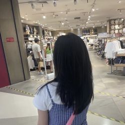 -BULB STUDIO 巴柏明星发型工作室