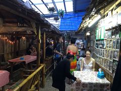 -Jungle Kitchen