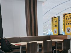 -麦当劳(深圳北站高铁店)