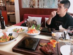 -半秋山西餐厅(宜昌大洋店)