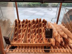 -Dough&Joe团憩(瑞虹天地月亮湾店)