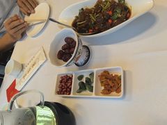 -鹿鸣春饭店(总店)
