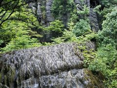 -梭布垭石林景区