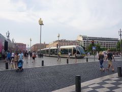 -马塞纳广场