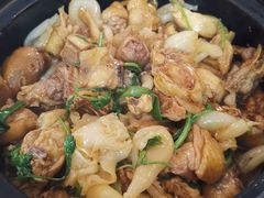 -芳村榕树头叹佬鸡煲(体育西店)