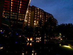 -三亚湾海居铂尔曼度假酒店