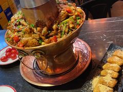 铜锅牛蛙-巴四老城区炭火蛙锅(张江店)