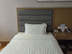 -兴芮温泉度假区