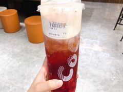 奶霜莓莓果茶-CoCo都可(包河万达店)