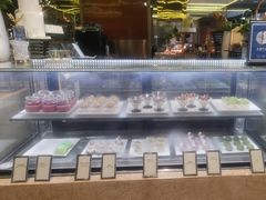 -大中华希尔顿酒店-念自助餐·嗨啤·小龙虾