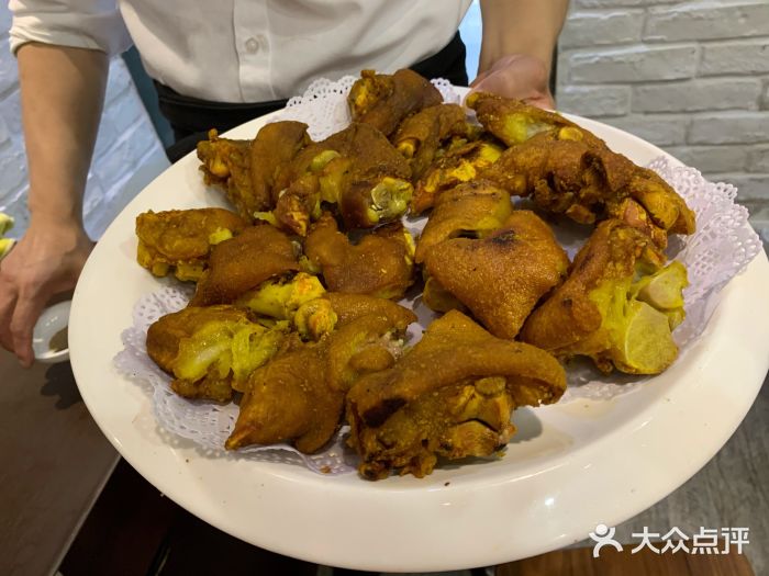 熠盛粤味(永康路店)金牌炸猪手图片