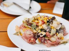 煮蛋火腿沙拉-天津普拉那啤酒坊(意风区店)