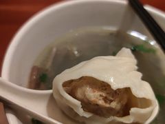 蟹黄汤包-佬钱湾仔(衣裳街店)