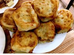 -宝瑞门钉肉饼店