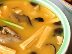 -龙门阵茶屋川菜馆(武康路店)
