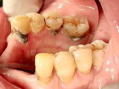 -瑞尔齿科(时代诊所)