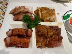 港式大四喜-粤港湾砂锅粥·宵夜(宝龙店)